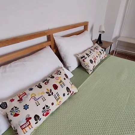 לינה וארוחת בוקר Casa Di Lu מטרה