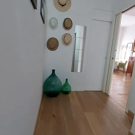 לינה וארוחת בוקר Casa Di Lu מטרה
